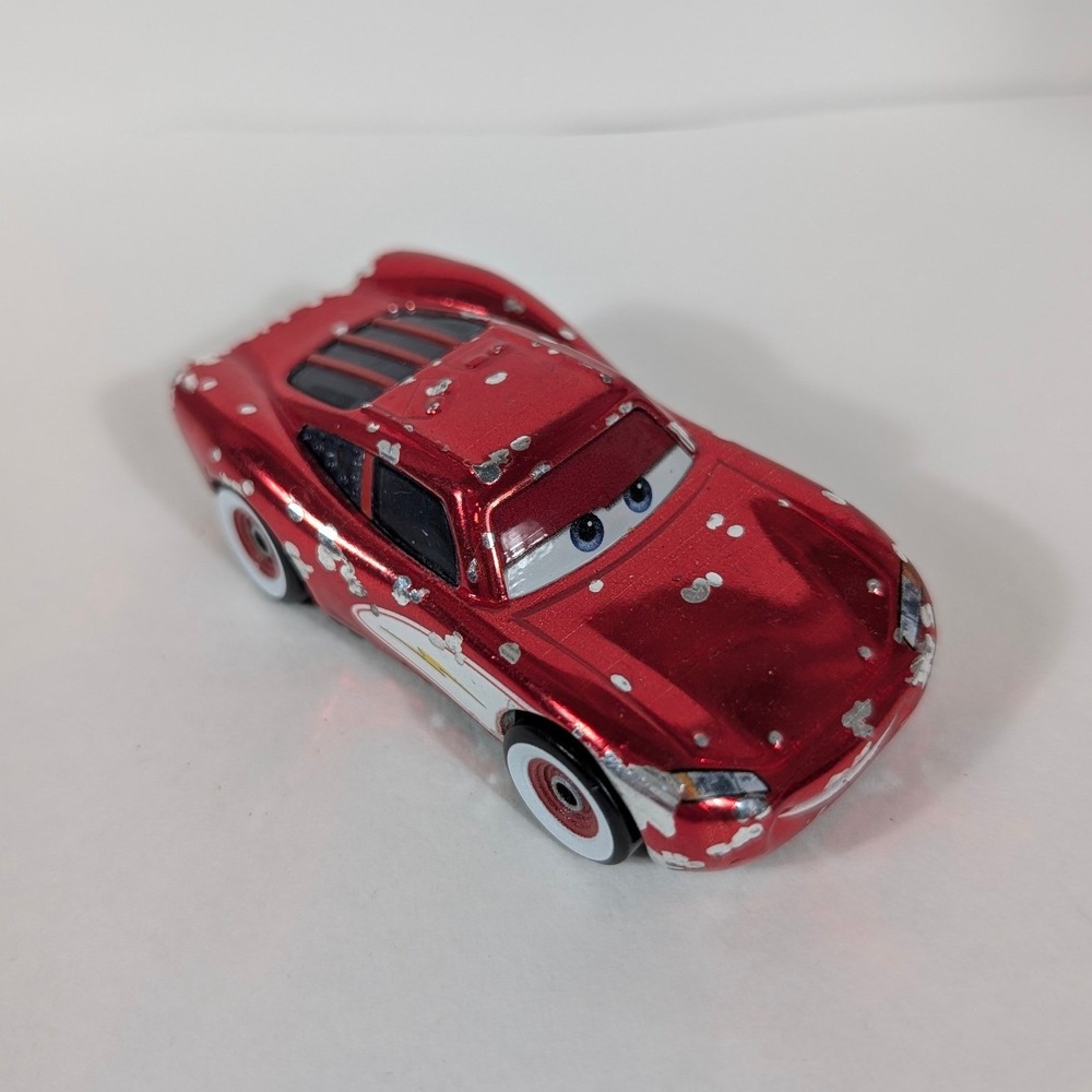 Disney Pixar Cars Lightning McQueen Metallic Red Diecast Toy Car Mattel